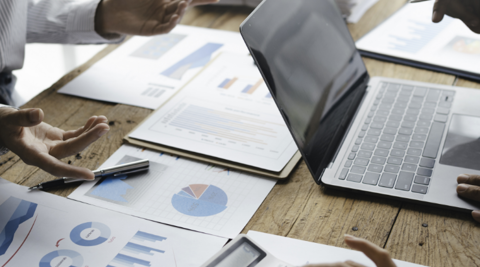 Financial Decision Makers 740